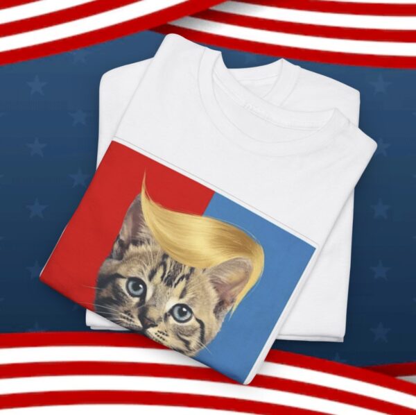 Cats For Trump 2024 Unisex T-Shirt
