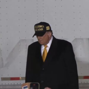Hot Trump Black Gold MAGA Hat