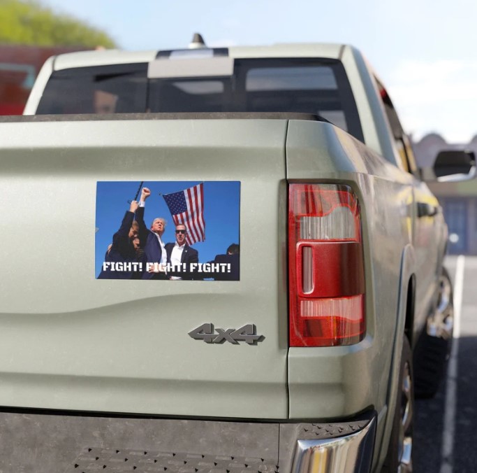Trump 2024 Car Magnet- Fight! Never Surrender
