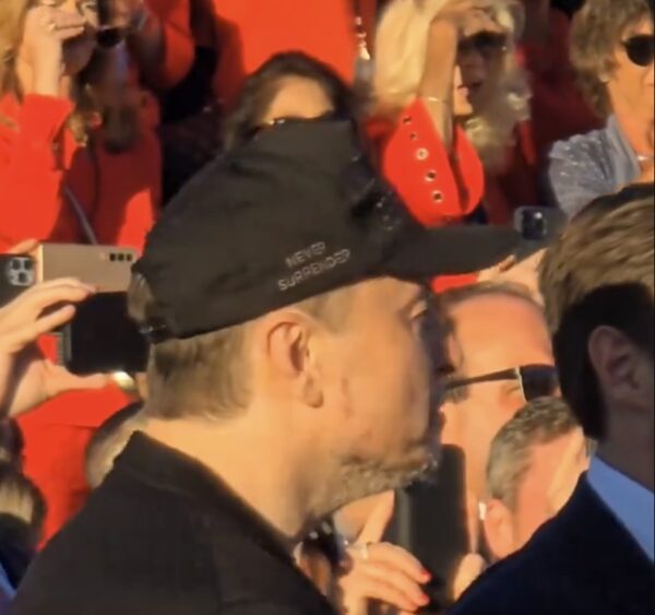 Trump Never Surrender Black MAGA Hat
