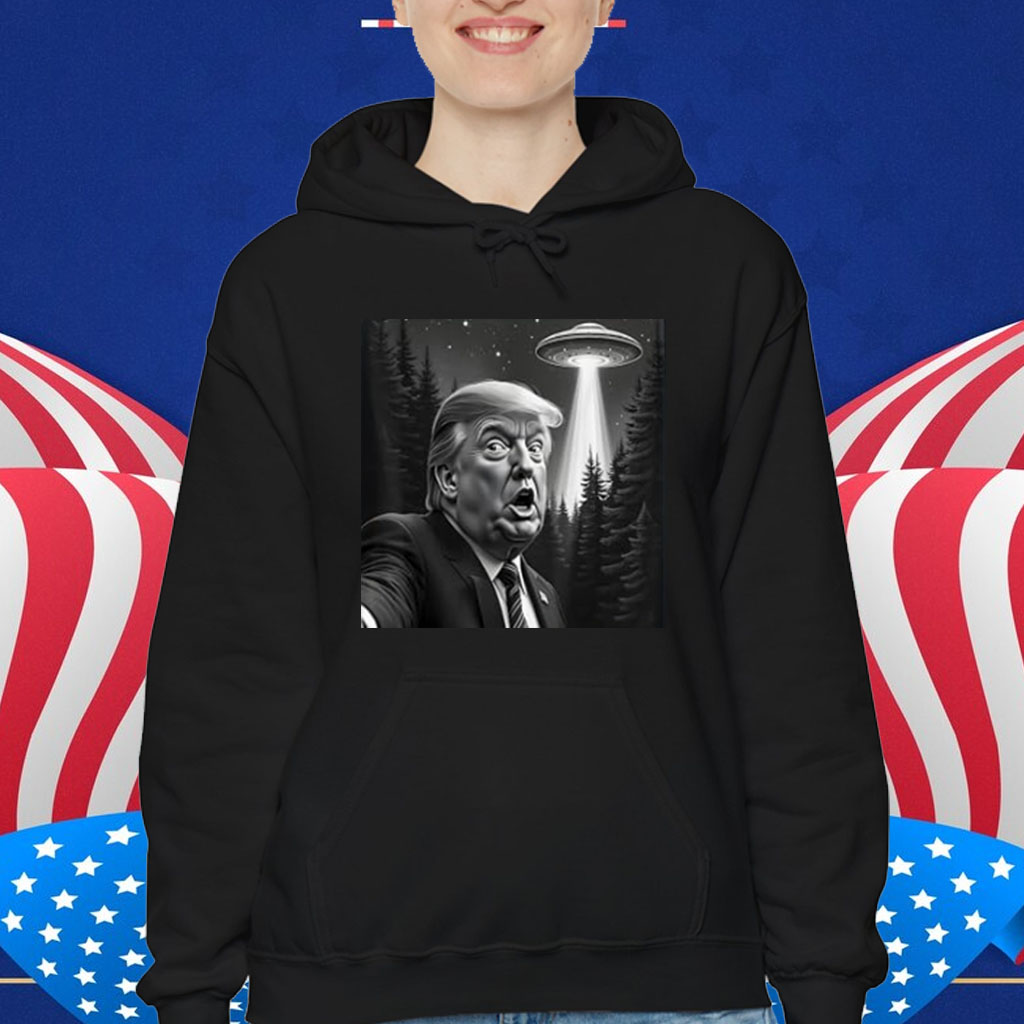 Funny Graphic Trump Selfie with UFOs Weird Shirt